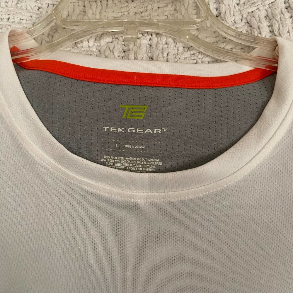 Tek Gear White Tank Top Large